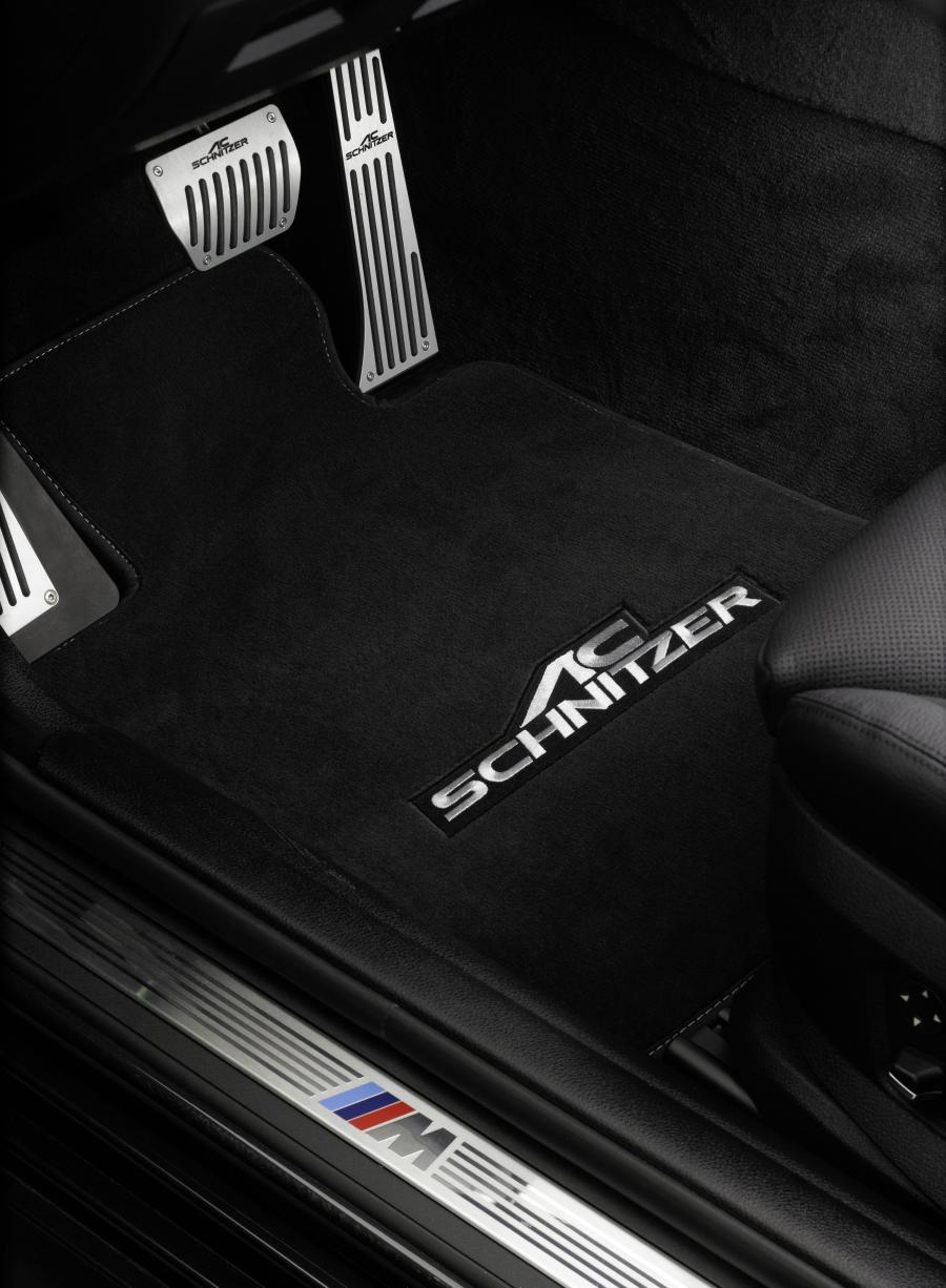  BMW 5-Series Touring by AC Schnitzer 2010 года  (фото 2 из 9)